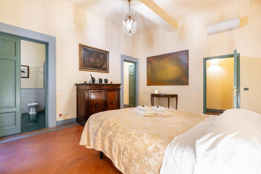 Ginny'S House- Borgo La Croce Luxury Apartment فلورنس المظهر الخارجي الصورة